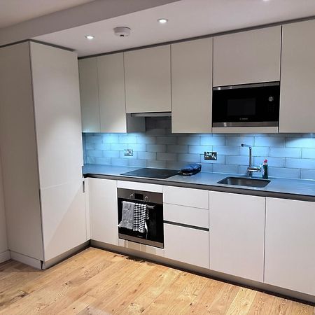Canning Town London Hub Aptmt מראה חיצוני תמונה